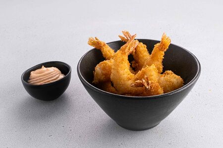 Креветки темпура с фирменным соусом (5 шт)