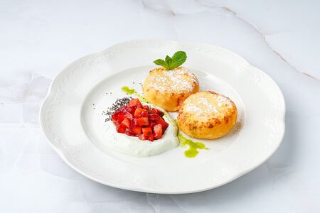 Домашние сырники из фермерского творога