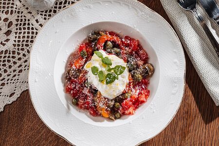 Закуска из баклажана со страчателлой 