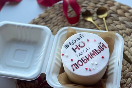 Бенто-торт Вредный, но любимый