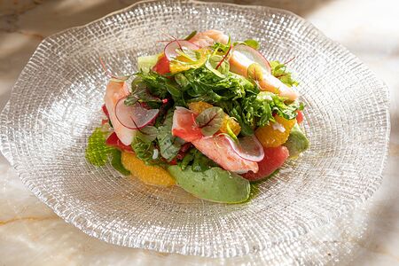 Краб, цитрусовые, авокадо