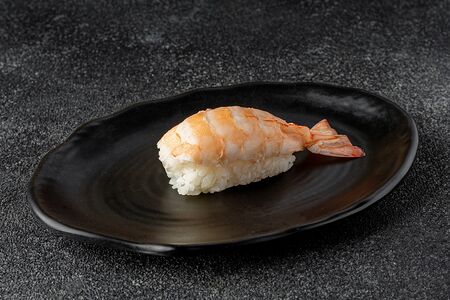 Суши креветка