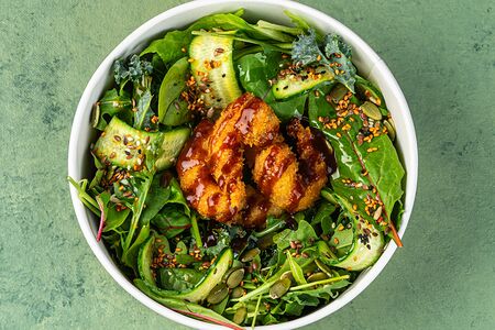 Зеленый боул с креветками Кацу 