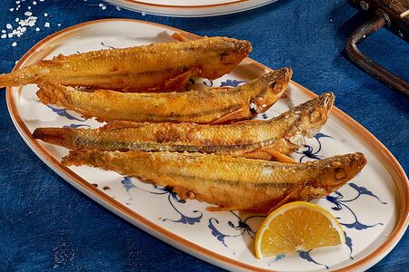 Хрустящая жареная корюшка