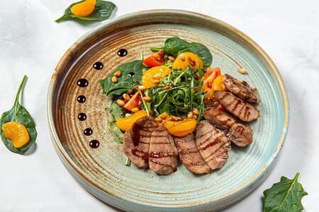 Салат с уткой