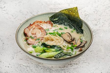 Тонкоцу Рамэн