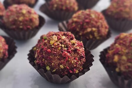 Пп трюфель Фисташка-малина 