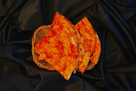 Фокаччо томатная