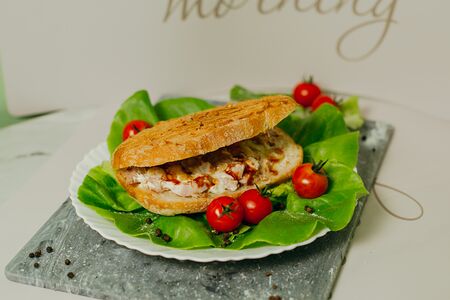 Чиабатта с курицей