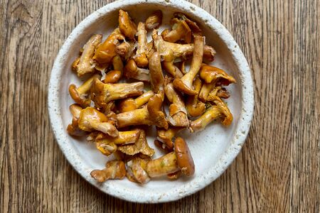 Лисички жареные