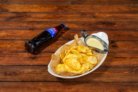 Комбо с домашними чипсами и колой