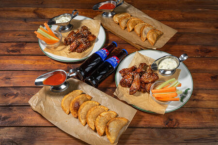 Комбо с сырными закусками и колой