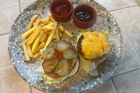 Детский чизбургер