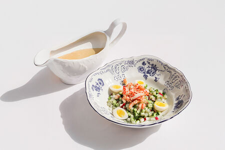 Окрошка с раковыми шейками