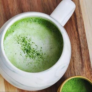 Матча банан-ваниль