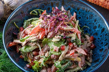 С курицей и ореховым соусом 