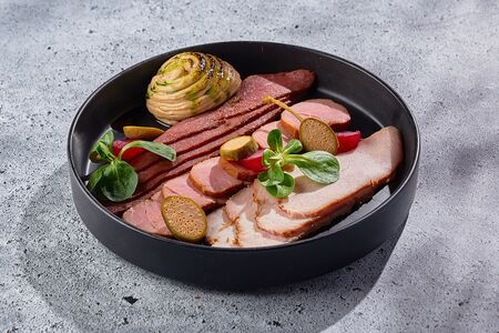 Мясная тарелка