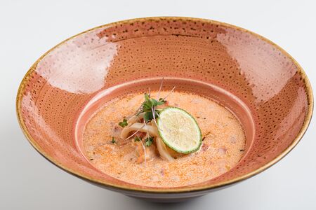 Сливочный суп с морепродуктами