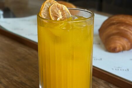 Домашний лимонад Манго-Маракуйя