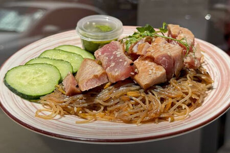 Фунчоза с тунцом 