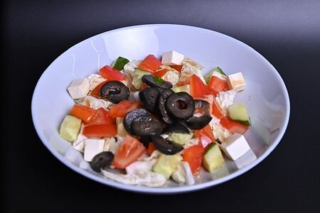 Салат греческий