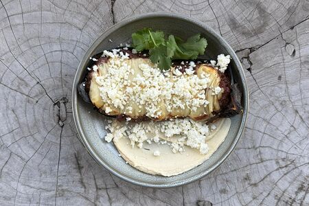 Мусака в печеном баклажане