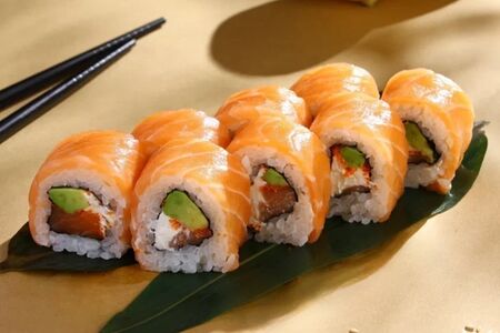 Ролл Филадельфия дабл с лососем