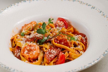 Паста с пеперони и креветкой