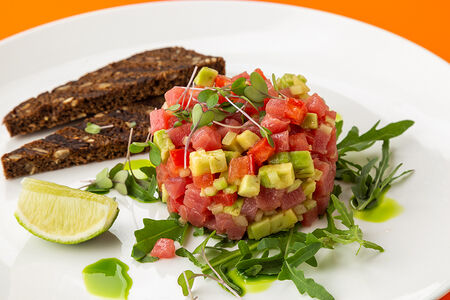 Тартар из тунца