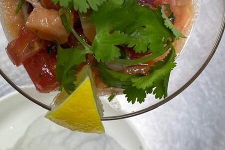 Севиче из лосося с креветкой