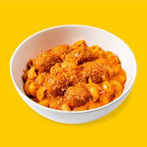 Макароны в томатном соусе с фрикадельками