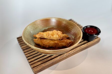 Стрипсы из цыпленка