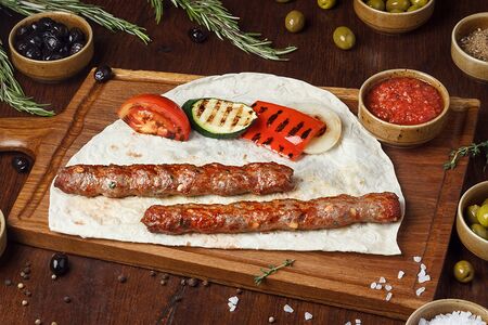 Кебаб с фисташками