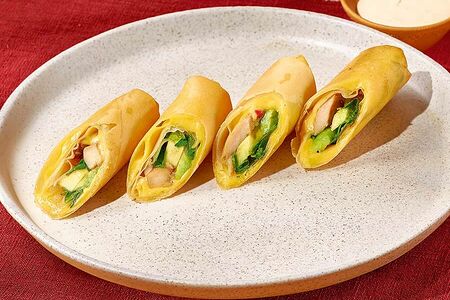 Спринг-ролл с курицей