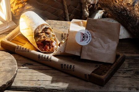 Шаурма с дымным поросёнком