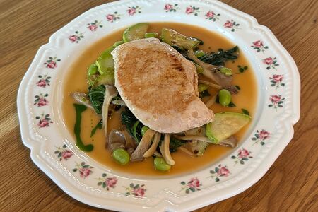 Филе индейки с овощами в устричном соусе 