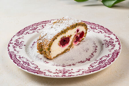 Фисташковый рулет