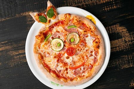 Детская пицца с прошутто котто