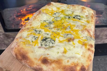 Римская Четыре сыра