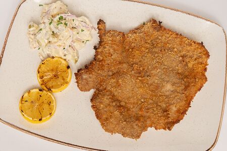 Шницель свиной с картофельным салатом