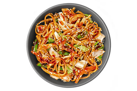 Курица в терияки-соусе с яичной лапшой