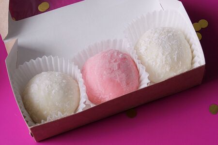 Набор Моти бело-розовый 3