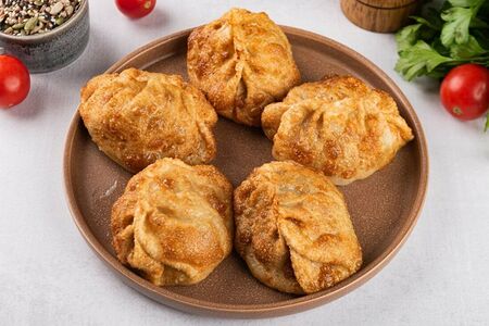 Манты с говядиной жареные