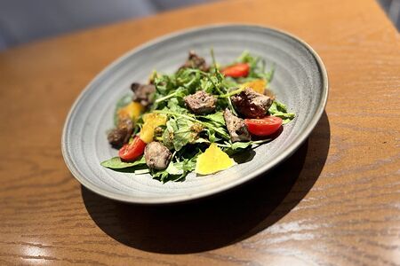 Салат тëплый