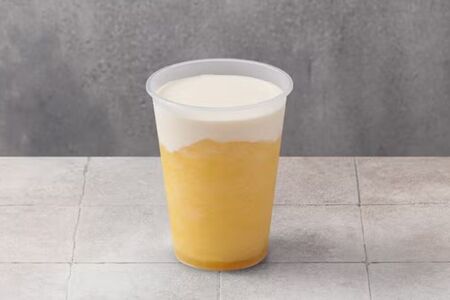 Фраппе Манго-ананас с сырной пеной 