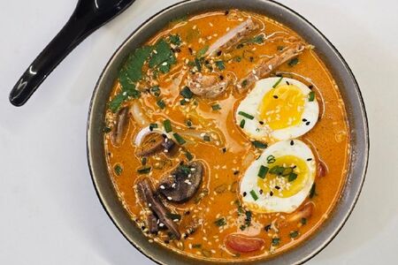 Рамен Том Ям