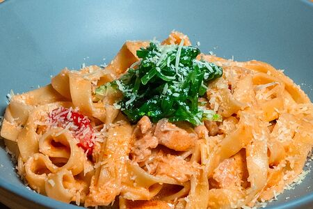 Паста с лососем