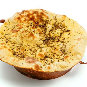 Манакиш с заатаром