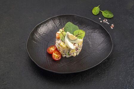 Оливье с говяжим языком