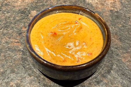 Спайси тунец тобико соус